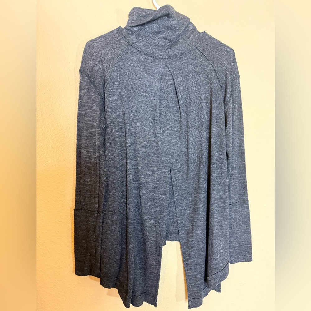 Free People Charcoal Cowl Neck Sweater size small oversized - Picture 2 of 8